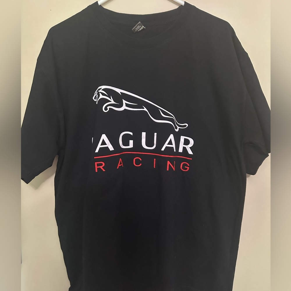 Black Jaguar racing XL T shirt